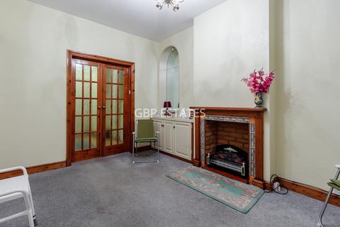 130 Collier Row Road, Romford, RM5 2BB