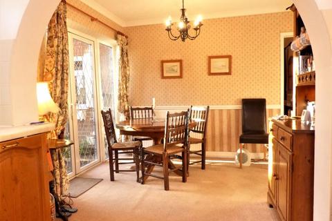 69 Honeyborne Road, Sutton Coldfield, B75 6BN