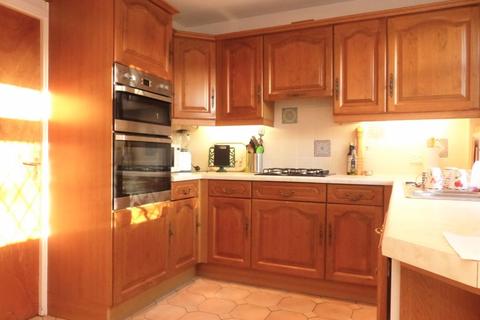 69 Honeyborne Road, Sutton Coldfield, B75 6BN
