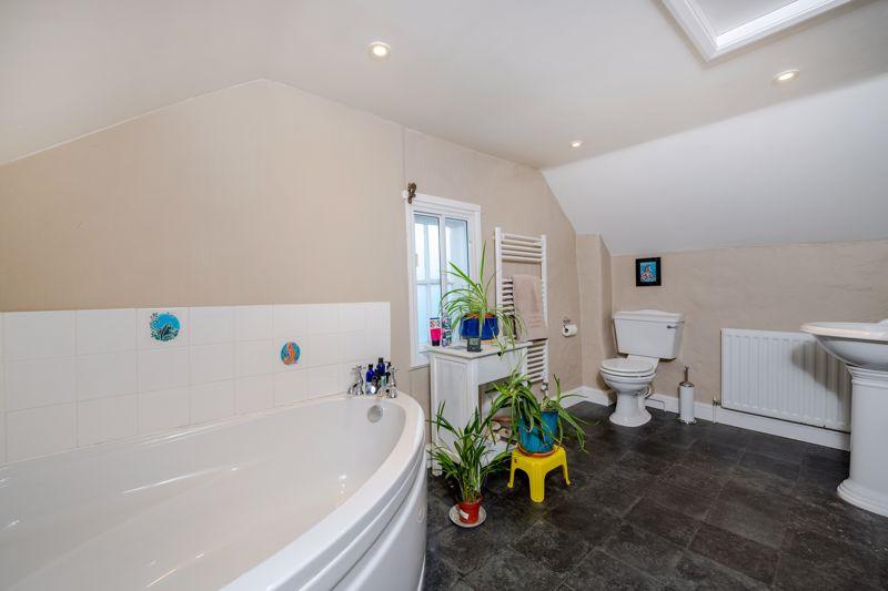 Family bathroom
