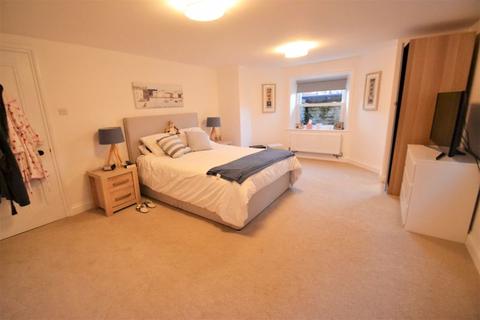 7 Devonshire Road, West Kirby, Wirral, CH48 7HR