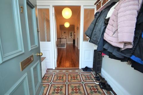 7 Devonshire Road, West Kirby, Wirral, CH48 7HR