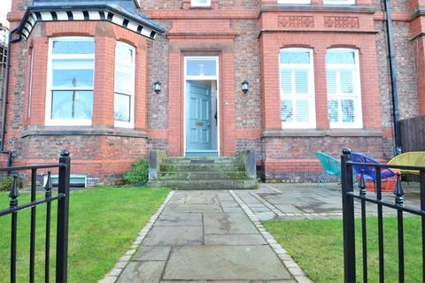 7 Devonshire Road, West Kirby, Wirral, CH48 7HR