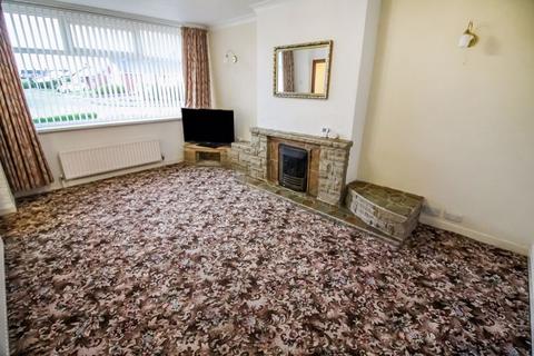 19 Euxton Close, Bury, BL8 2HY