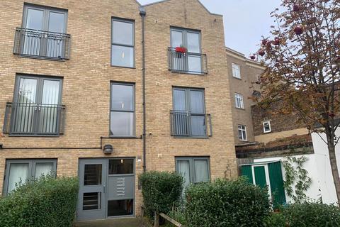 11 Rosebay Drive, London, N17 9GB