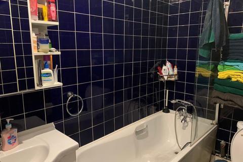 39 Risley Avenue, London, N17 7HJ
