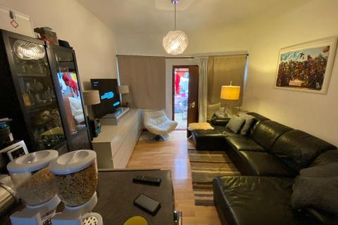 39 Risley Avenue, London, N17 7HJ
