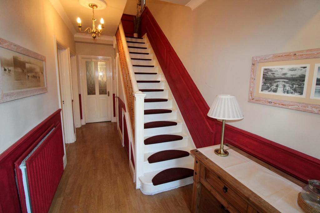 Cypress Crescent, Blyth 3 bed semidetached house £165,000