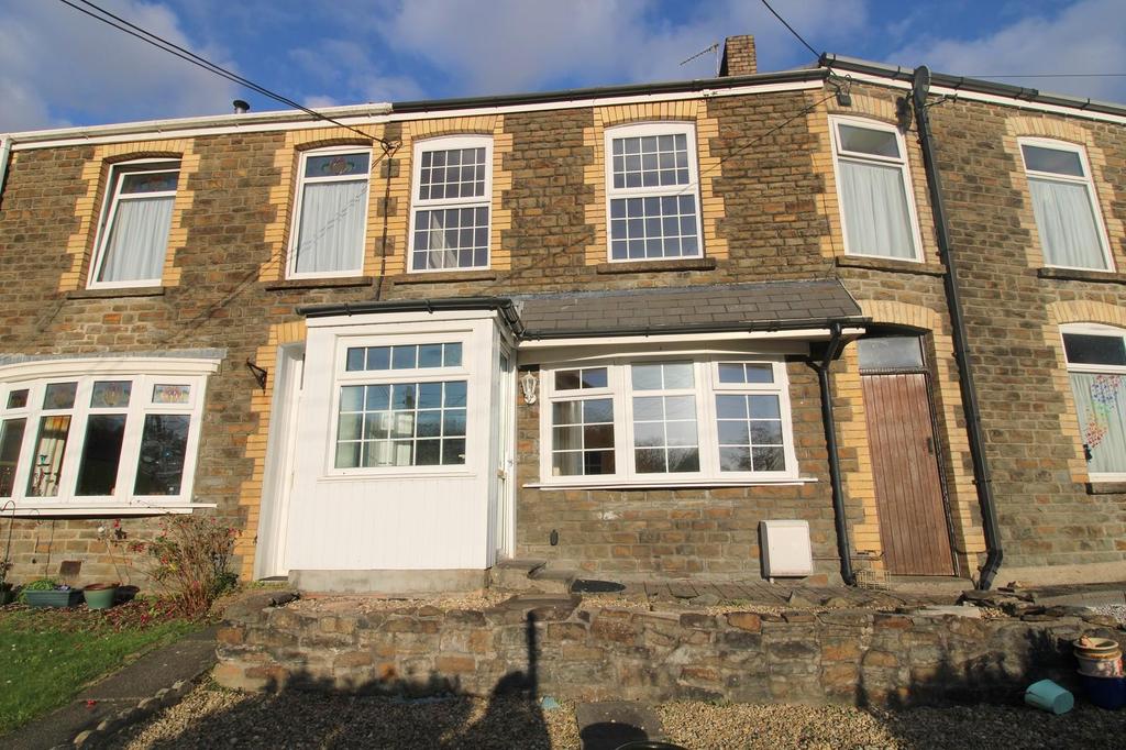 Woodview Terrace, Bryncoch, Neath, Neath Port Talbot. SA10 7EQ 3 bed terraced house £165,000