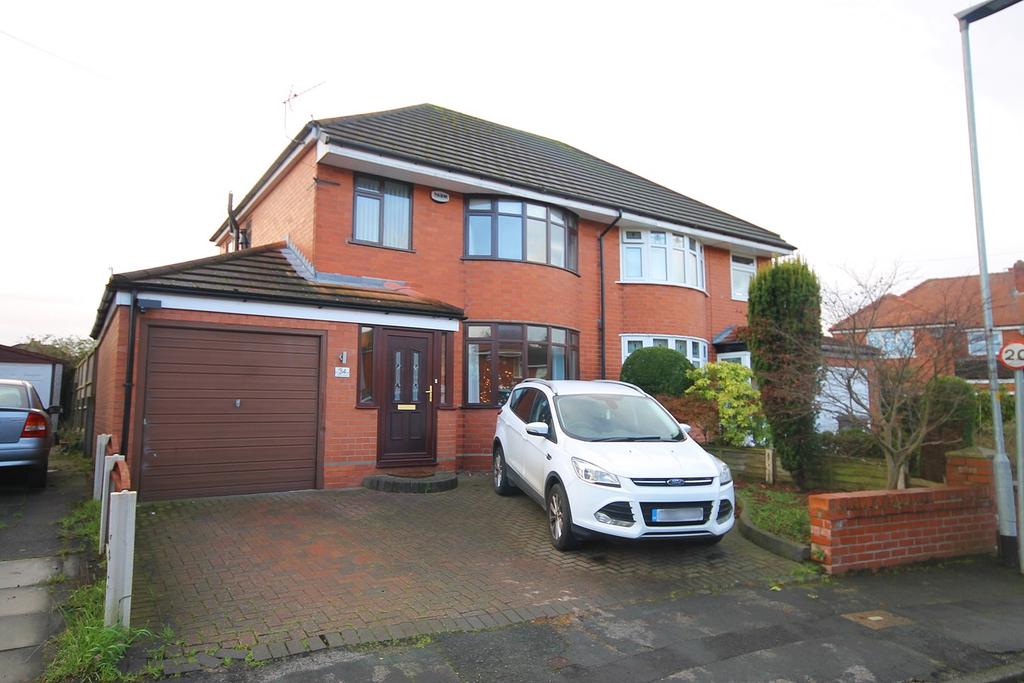 Halton Road, Great Sankey, Warrington, WA5 3 bed semidetached house