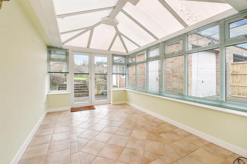 21 Biddesden Lane, Ludgershall, Andover, SP11 9PJ