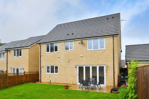 1 Brooke Close, Deepcar, Sheffield, S36 2AH