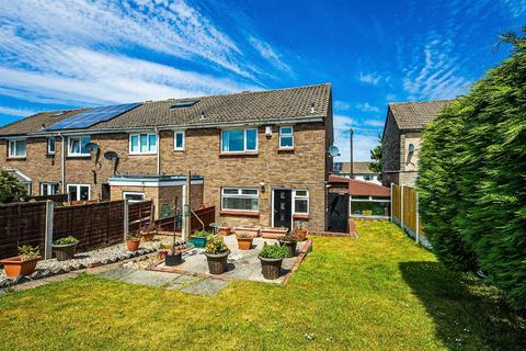 9 Maple Grove, Stocksbridge, Sheffield, S36 1ED