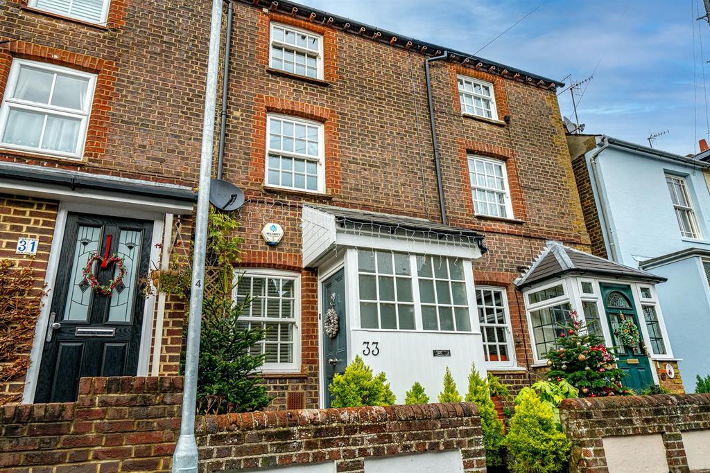 Herbert Street, Old Town, Hemel Hempstead, HP2 5HP 3 bed terraced house