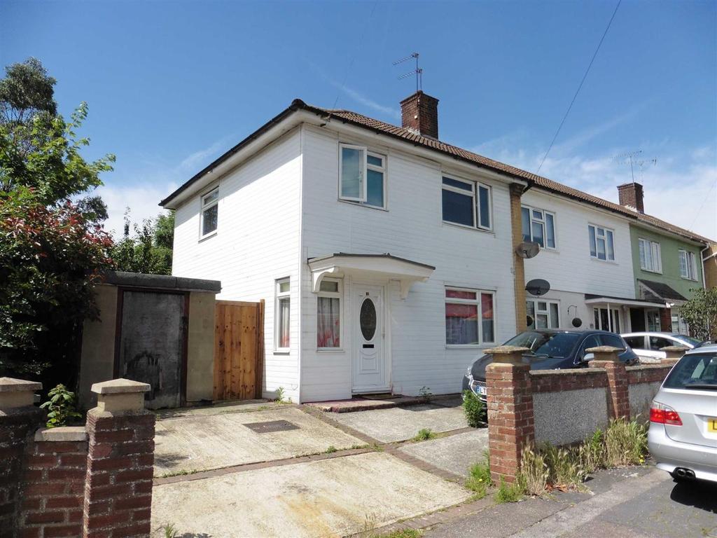 Cherwell Grove, South Ockendon 3 bed end of terrace house £1,095 pcm