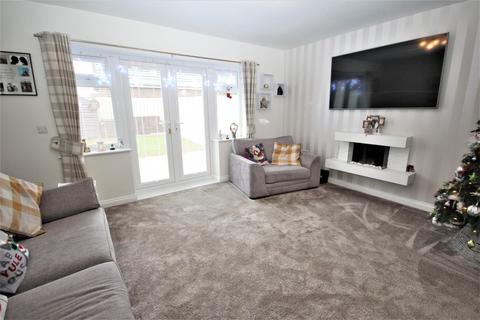 6 Chelford Close, Hartlepool, TS25 1JQ