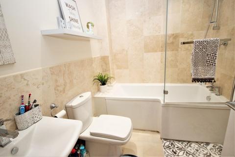 6 Chelford Close, Hartlepool, TS25 1JQ