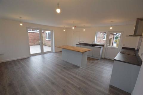 12 Cornelia Crescent, Shrewsbury, SY2 5LZ