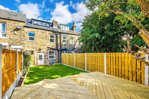 105 Lydgate Lane, Sheffield, S10 5FN