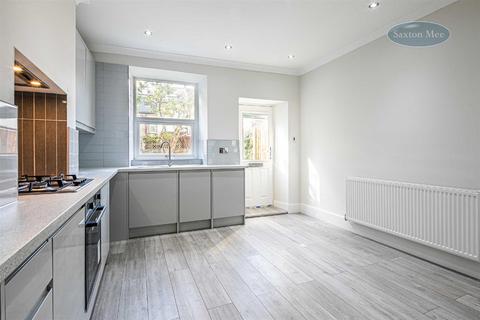 105 Lydgate Lane, Sheffield, S10 5FN