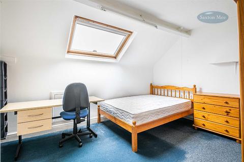 138 Cross Lane, Sheffield, S10 1WP