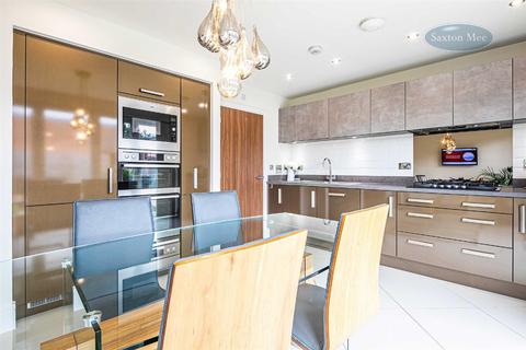 33 Chapman Close, Sheffield, S6 5BX