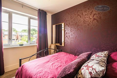 33 Chapman Close, Sheffield, S6 5BX