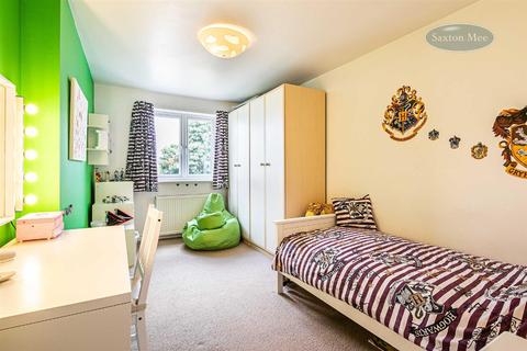 23 Uppergate Road, Stannington, Sheffield, S6 6BX