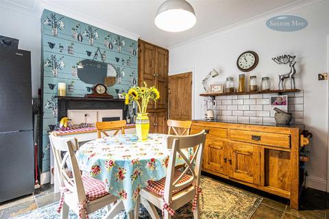 99 Cross Lane, Sheffield, S10 1WN
