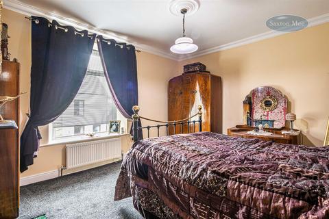 99 Cross Lane, Sheffield, S10 1WN
