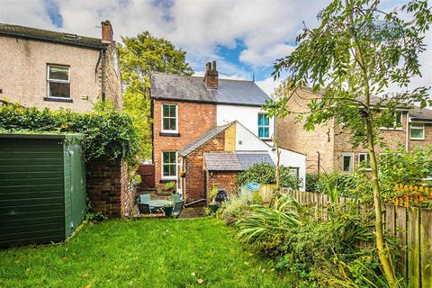 153 Springvale Road, Sheffield, S6 3NT