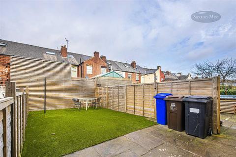 52 Fielding Road, Sheffield, S6 1SE