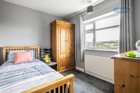 6 Studfield Grove, Sheffield, S6 4SL