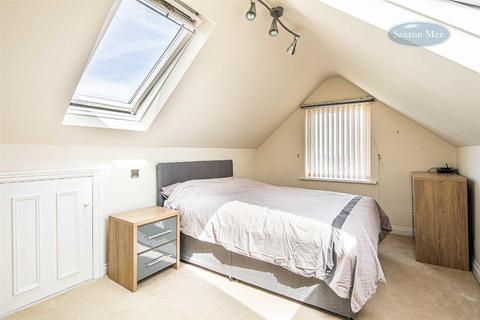 9 Briarfields Lane, Worrall, Sheffield, S35 0AA