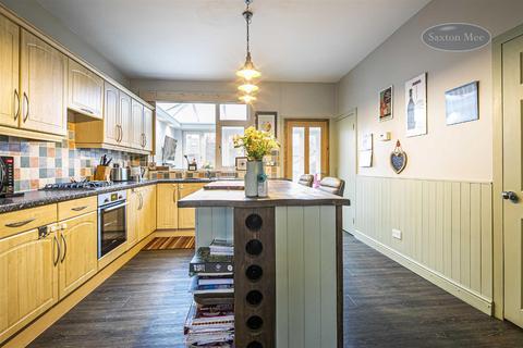 7 Arundel Road, Chapeltown, Sheffield, S35 2RB
