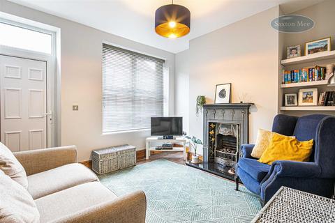 7 Fielding Road, Sheffield, S6 1SD