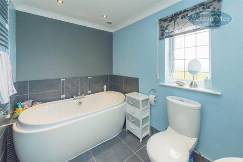 3 Towngate Grove, Worrall, Sheffield, S35 0BE