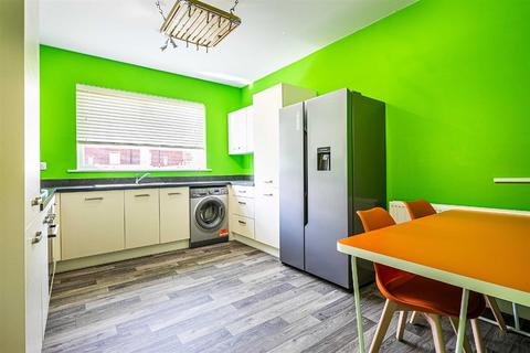 96 Buchanan Road, Sheffield, S5 8AN