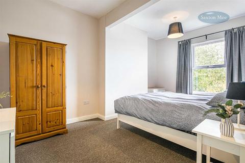 62 Langsett Road, Sheffield, S6 2UB