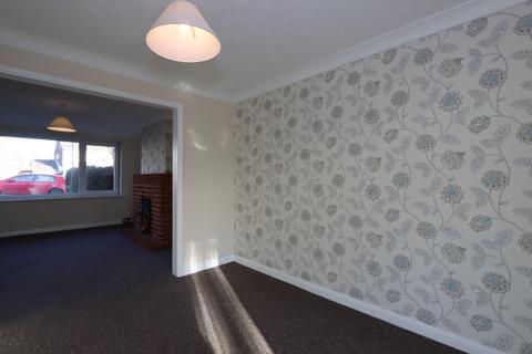 27 Arnold Avenue, Gonerby Hill Foot, Grantham, NG31 8HN