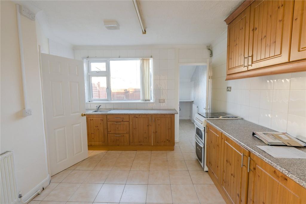 Springbank, Grimsby, N E Lincolnshire, DN34 3 bed terraced house £495
