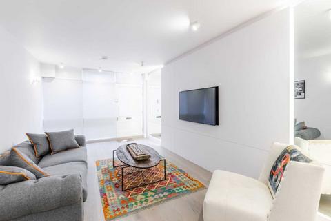 2 bedroom flat to rent, Bryanston Mews East, Marylebone, W1