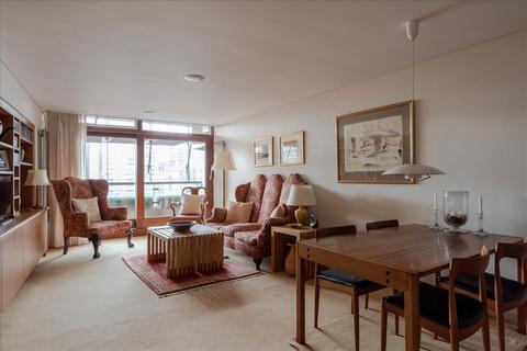 3 bedroom apartment for sale, Frobisher Crescent, Barbican, London, EC2Y