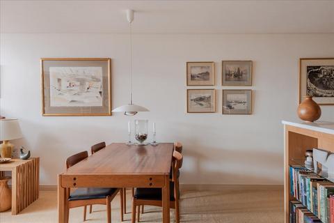 3 bedroom apartment for sale, Frobisher Crescent, Barbican, London, EC2Y