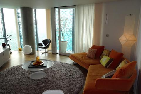 3 bedroom apartment to rent, Beetham Tower, 10 Holloway Circus, B1 1BY