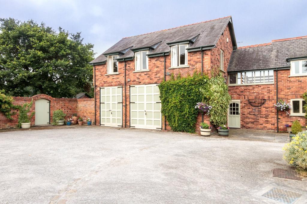 Garage With Annexe