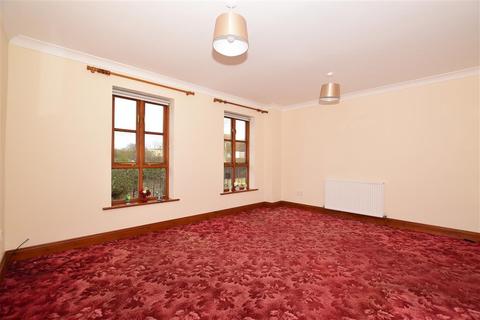 7 Claridge Mews, Hythe, CT21 5BQ