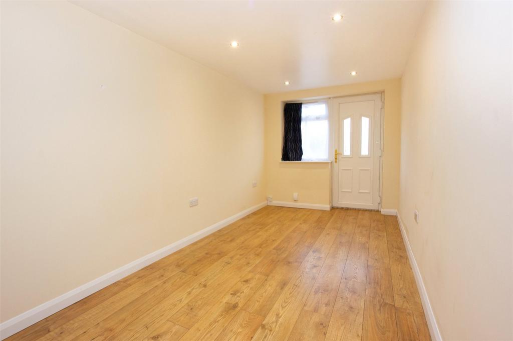 Bedroom/Living