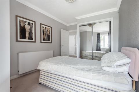 1 bedroom apartment for sale - Tamarisk Lodge, Stocks Lane, East Wittering, PO20