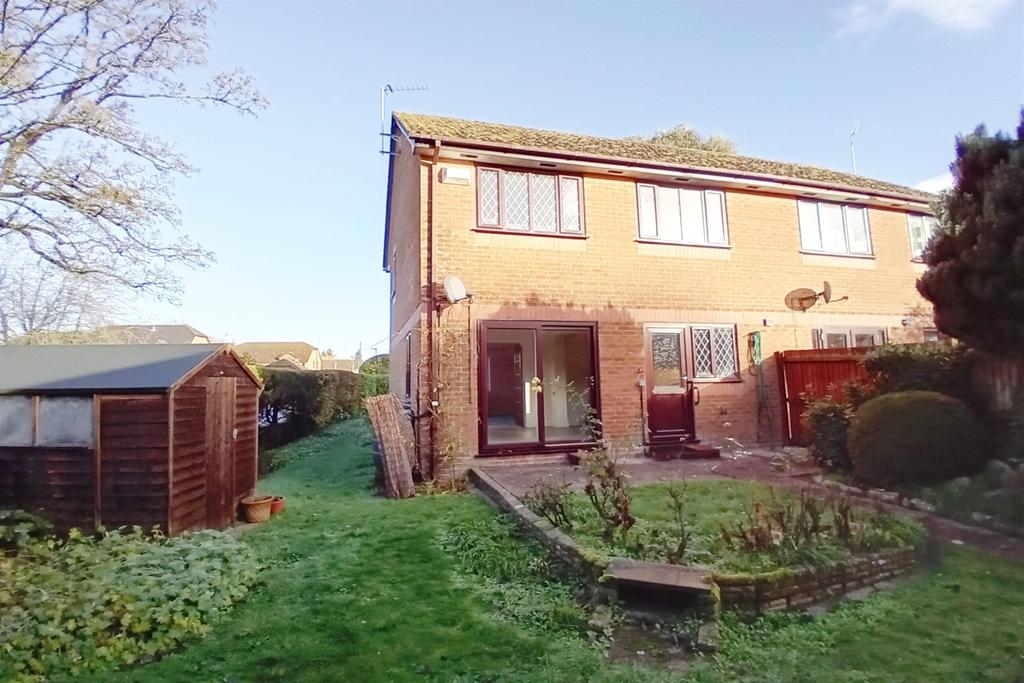 Rear Garden with She